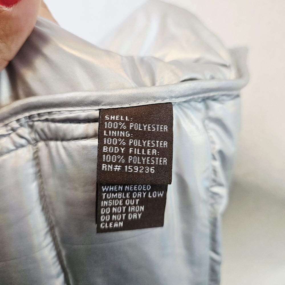 J. McLaughlin Holographic Silver Autumn Puffer Jacket size Small - Picture 12 of 12